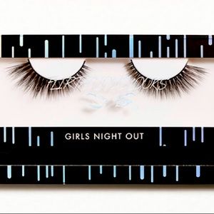 Girls Night Out false eyelashes